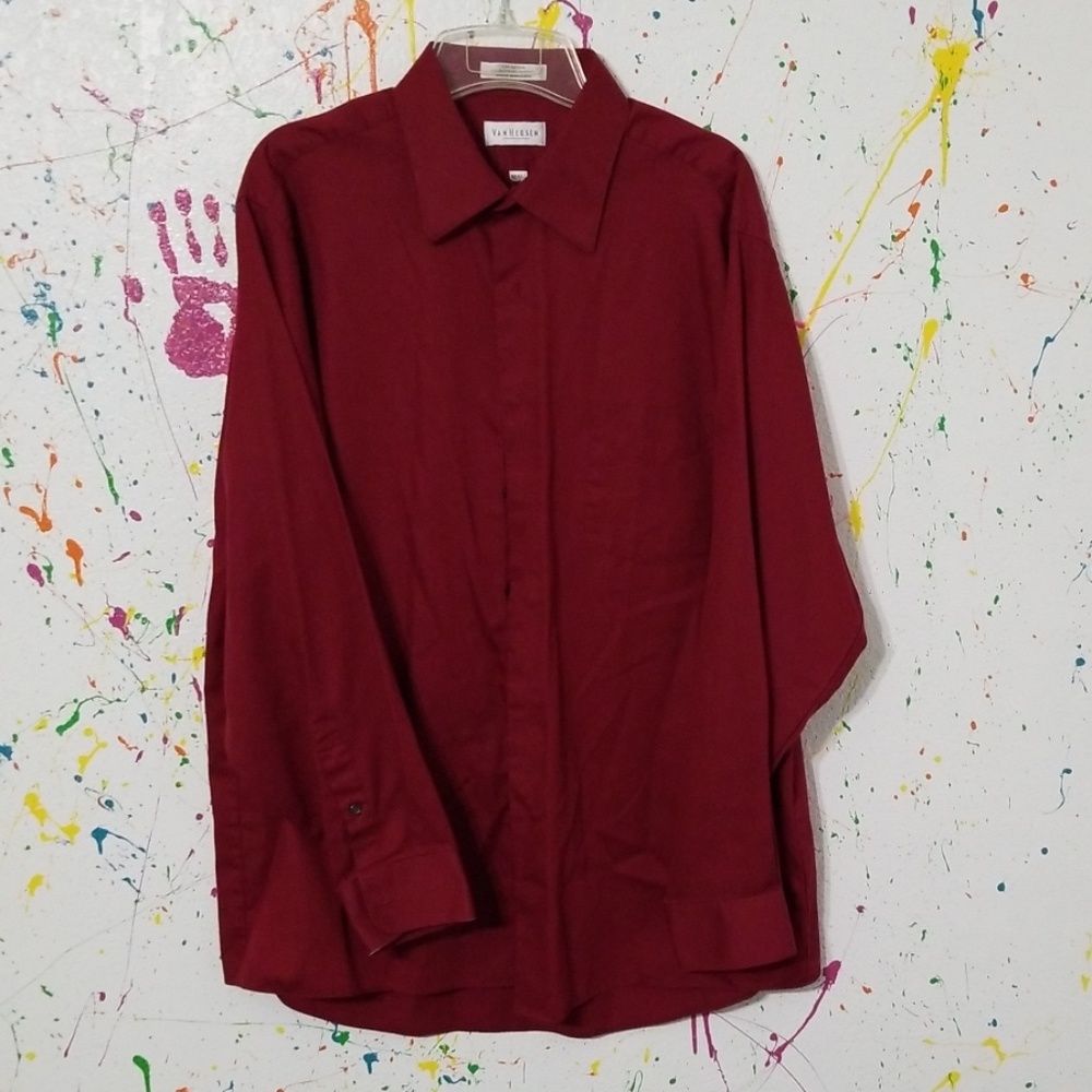 Men's dress shirt from Van Heusen long sleeve